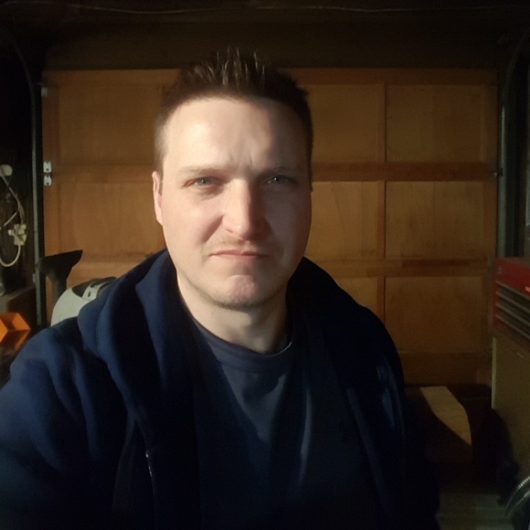 Meet your Posher, Rob - Picture 1 of 1